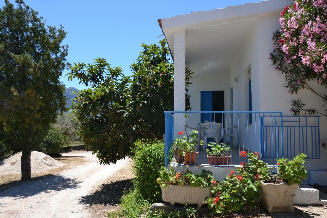 Casa Indipendente Immersa Nel Verde Con Vista Mare ดอร์กาลี ภายนอก รูปภาพ